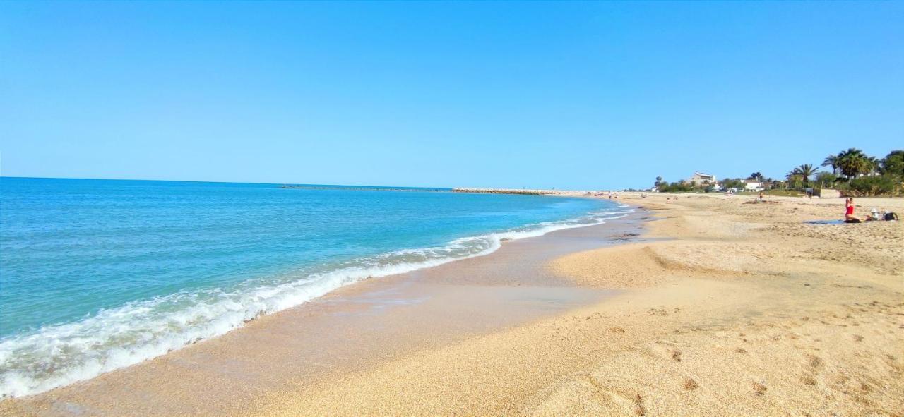 Apartamento Denia Beach By Denia Costa エクステリア 写真